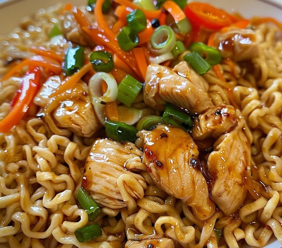 Keto Chicken Stir-Fry with Low-Carb Noodles