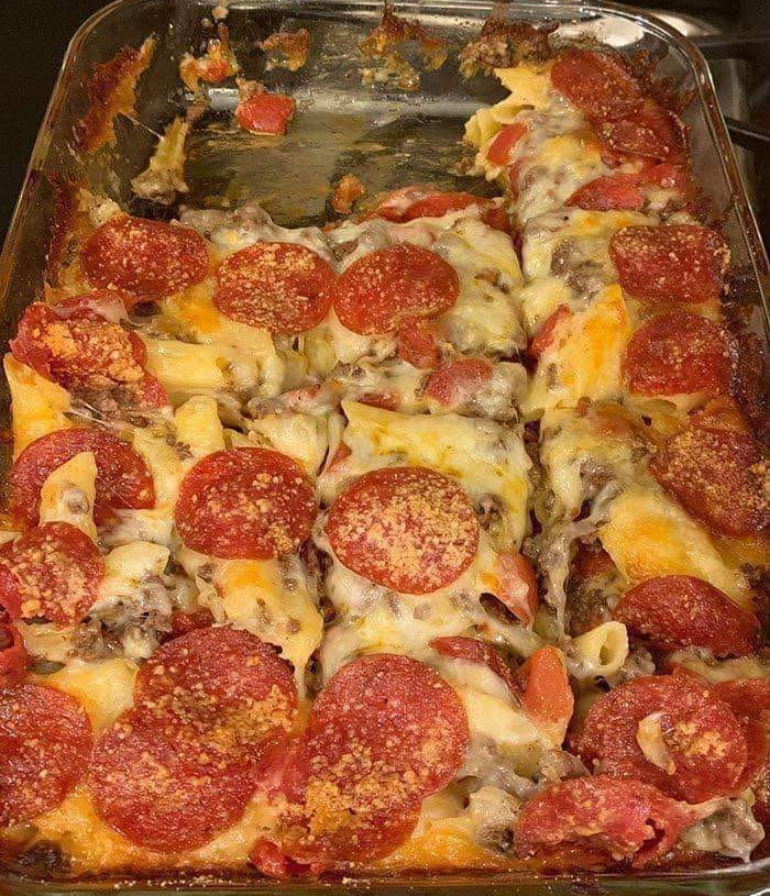 Keto Chicken Pizza Casserole